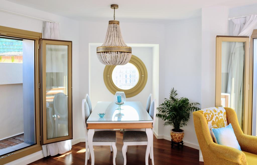 Apartment Homely Felix Saenz Malaguese *